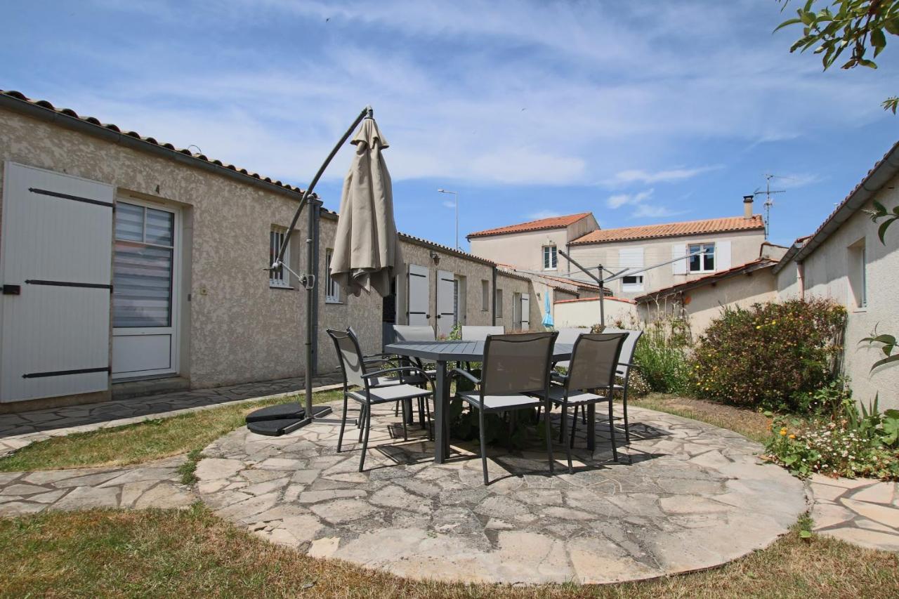 Appartement A Rochefort Экстерьер фото