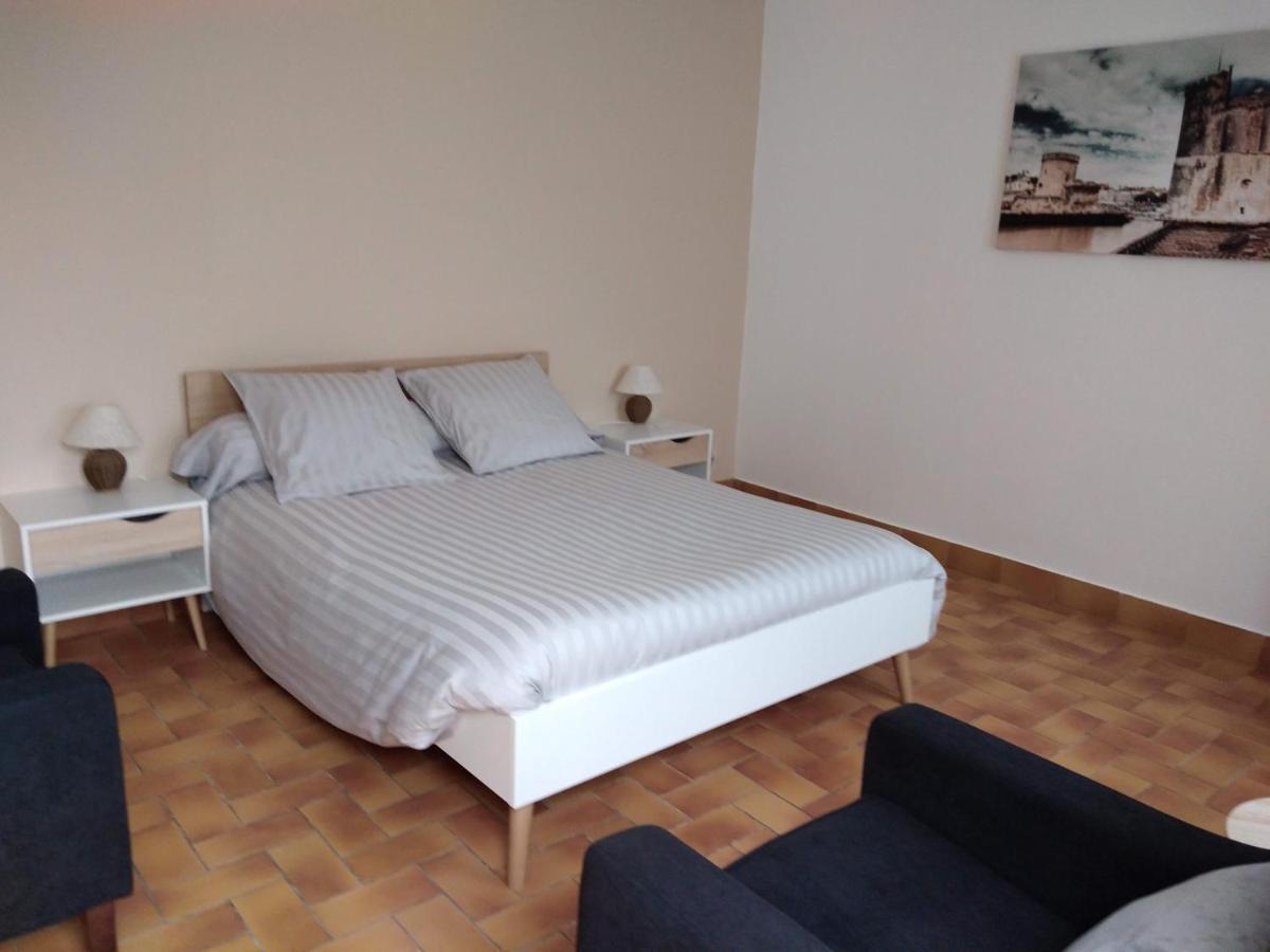 Appartement A Rochefort Экстерьер фото